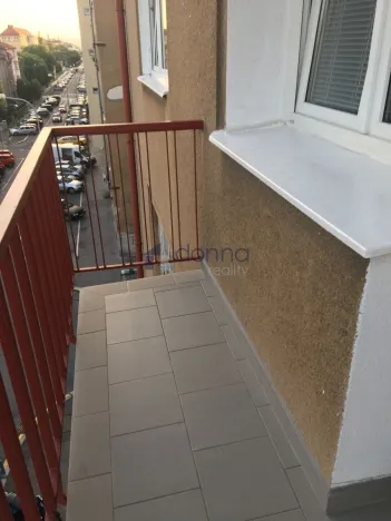 Pronájem bytu 3+1, Praha, Viklefova, 96 m2