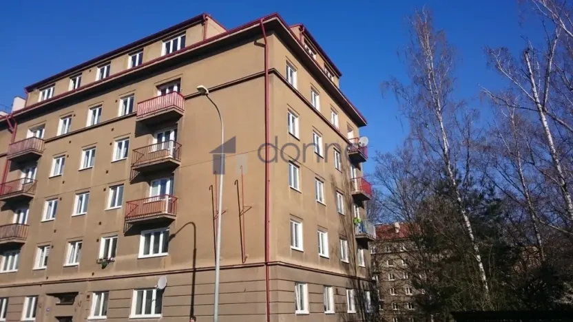 Pronájem bytu 3+1, Praha, Viklefova, 96 m2