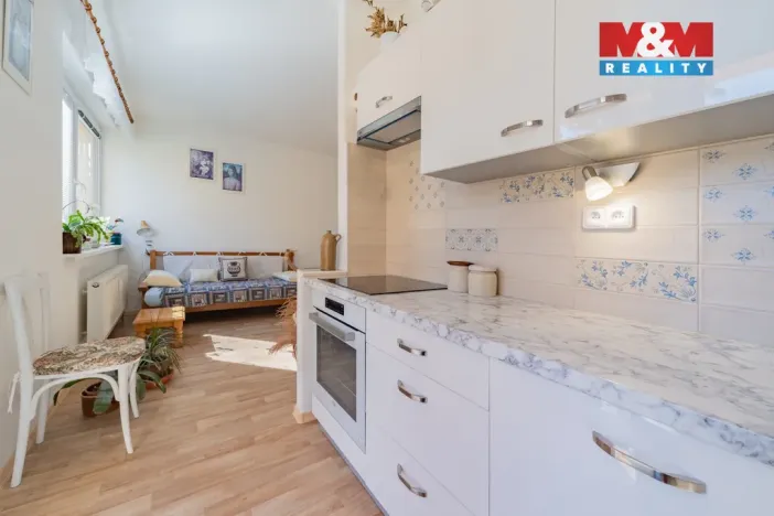 Prodej bytu 2+kk, Mariánské Lázně - Úšovice, Franze Kafky, 45 m2
