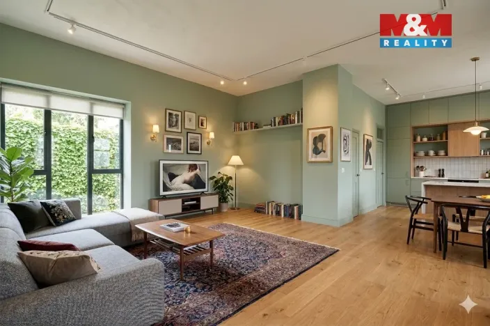 Prodej rodinného domu, Černiv, 320 m2