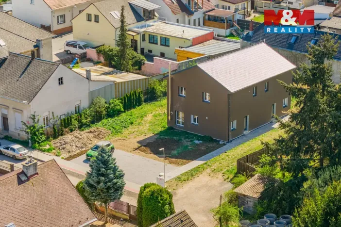 Prodej bytu 4+kk, Králův Dvůr, 97 m2