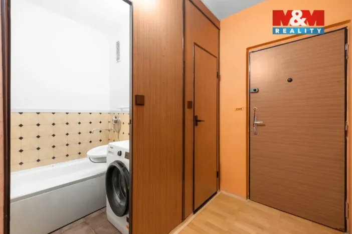 Prodej bytu 2+kk, Kladno - Kročehlavy, Na růžovém poli, 40 m2