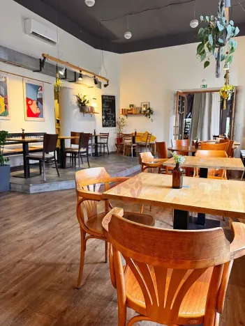 Pronájem restaurace, Praha - Libeň, Sokolovská, 210 m2