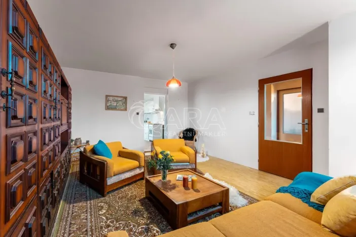 Prodej rodinného domu, Starovice, 300 m2