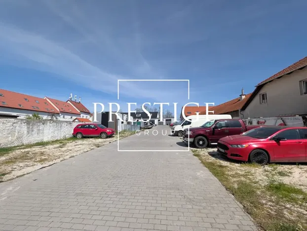 Pronájem obchodního prostoru, Praha - Dolní Měcholupy, Kutnohorská, 2400 m2