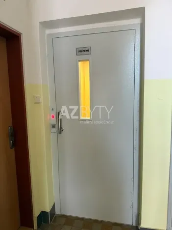 Pronájem bytu 1+kk, Praha - Strašnice, V olšinách, 39 m2