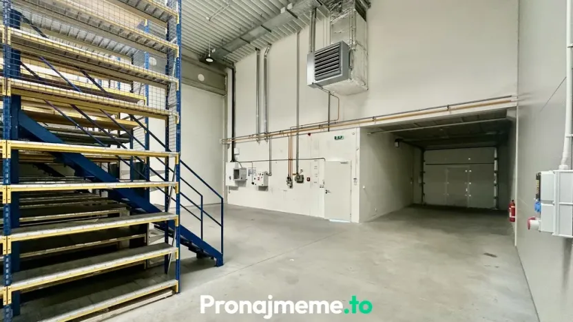 Pronájem výrobních prostor, Znojmo, Brněnská, 474 m2