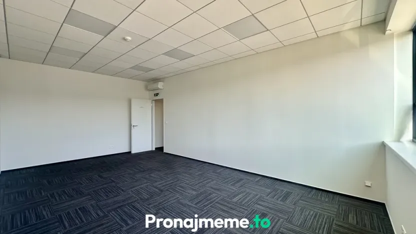 Pronájem výrobních prostor, Znojmo, Brněnská, 474 m2