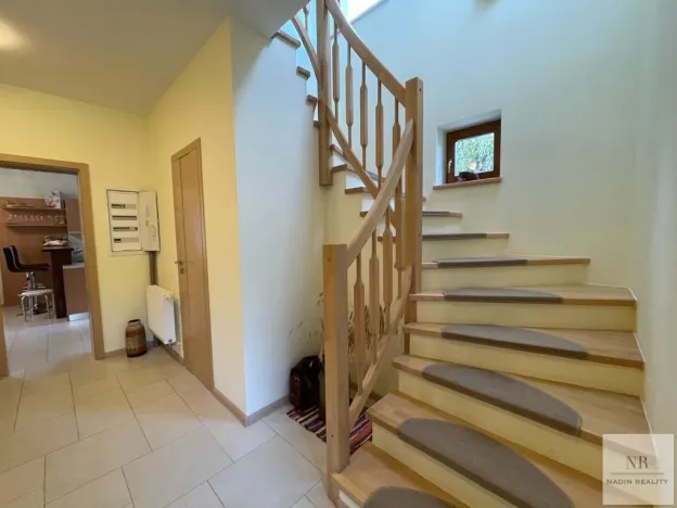 Prodej rodinného domu, Karlovy Vary, Slovenská, 170 m2