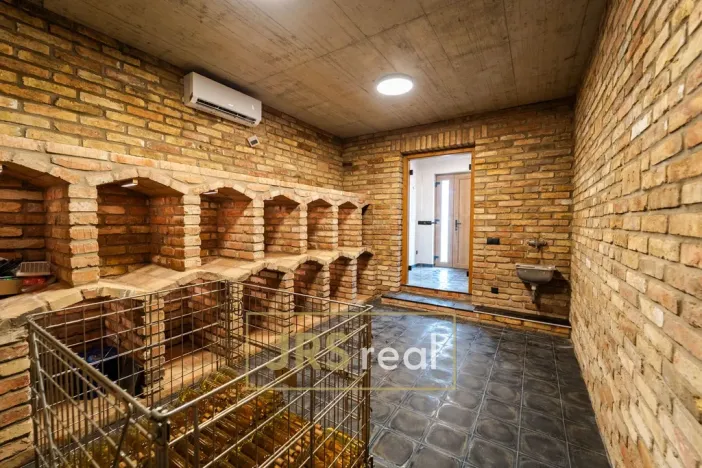 Prodej - jiné, Mikulčice, 100 m2