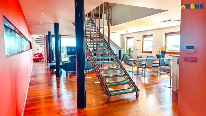 Prodej rodinného domu, Hradec Králové, Petra Jilemnického, 950 m2