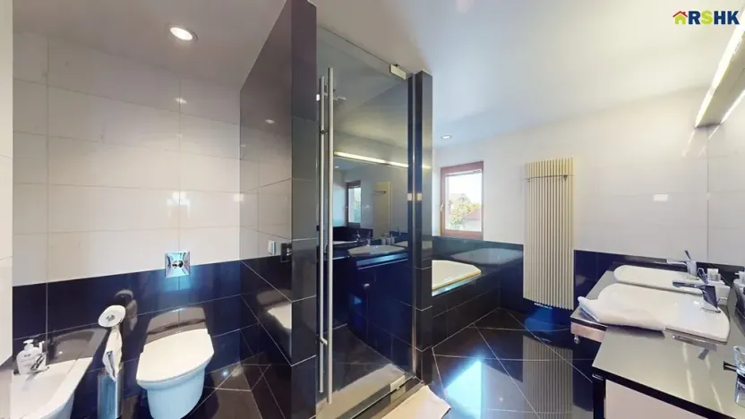 Prodej rodinného domu, Hradec Králové, Petra Jilemnického, 950 m2