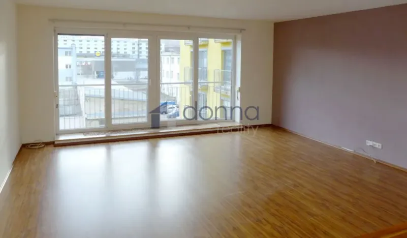 Pronájem bytu 2+kk, Praha, Na Harfě, 82 m2
