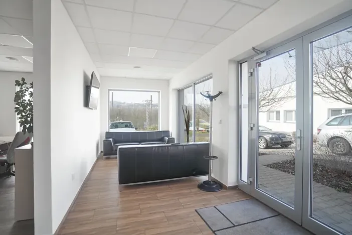 Pronájem kanceláře, Bystřany, Teplická, 420 m2