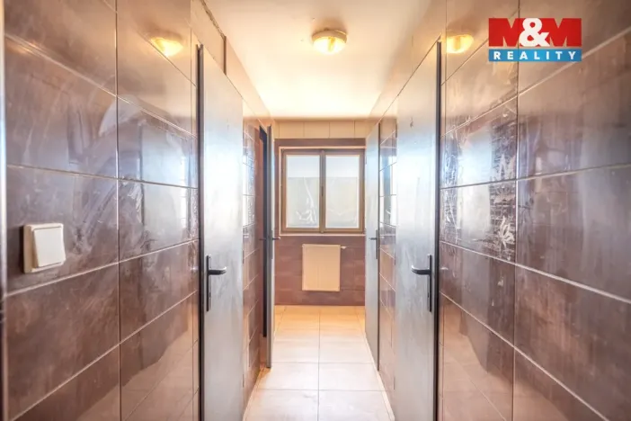 Prodej činžovního domu, Veselí nad Lužnicí - Veselí nad Lužnicí II, Nádražní, 1121 m2