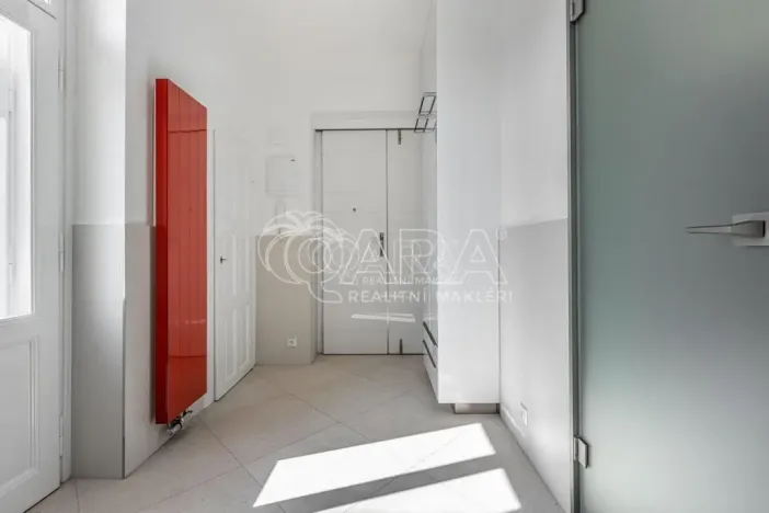 Pronájem bytu 1+1, Praha - Vršovice, Bulharská, 49 m2