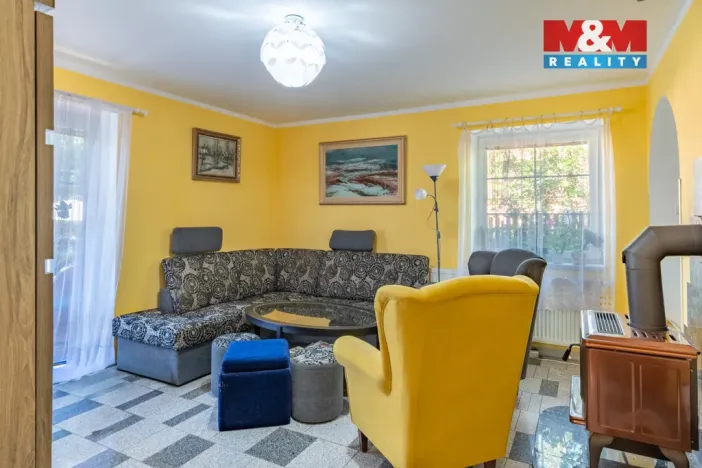 Prodej rodinného domu, Hajany, 285 m2