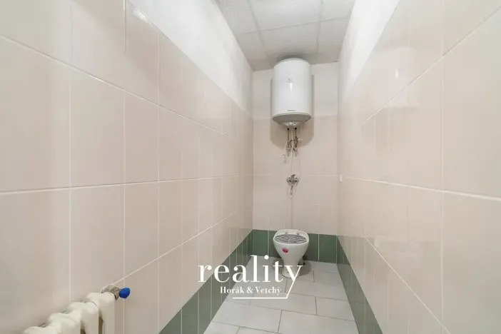 Pronájem obchodního prostoru, Jihlava, Žižkova, 145 m2