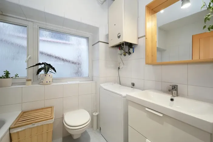 Pronájem bytu 2+kk, Praha - Holešovice, U garáží, 45 m2
