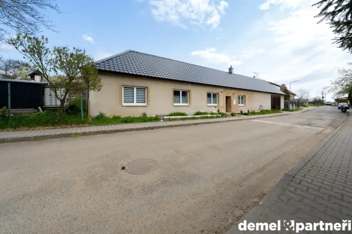 Prodej rodinného domu, Valeč, 96 m2