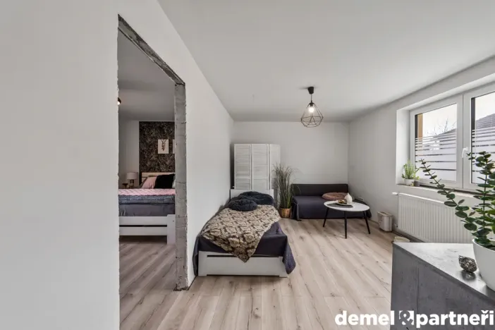 Prodej rodinného domu, Valeč, 96 m2