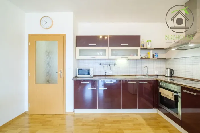 Prodej bytu 2+kk, Plzeň - Skvrňany, Waltrova, 72 m2