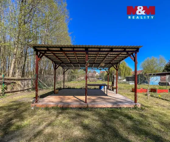 Prodej zahrady, Polepy, 335 m2