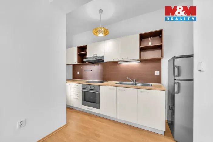 Pronájem bytu 1+kk, Přelouč, Edvarda Beneše, 38 m2