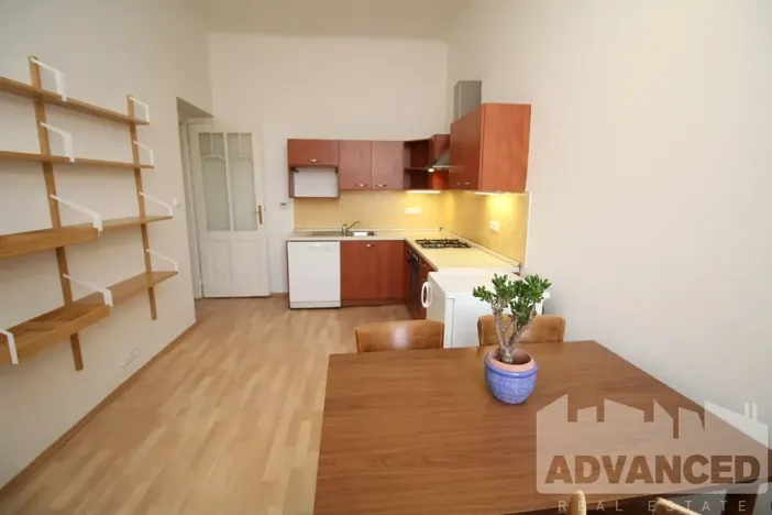 Pronájem bytu 2+1, Praha - Vinohrady, Polská, 85 m2