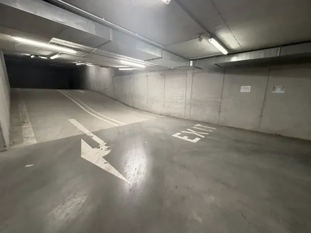 Prodej garážového stání, Brno, Spálená, 13 m2