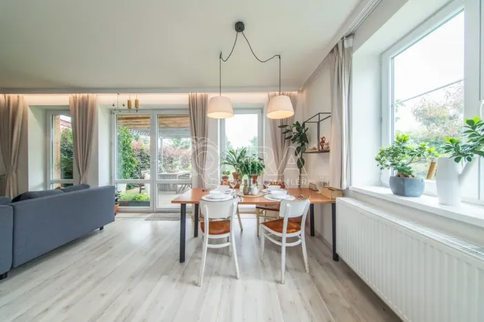 Pronájem rodinného domu, Veltrusy, Lomená, 139 m2