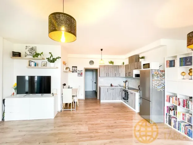 Prodej bytu 2+kk, Tábor, Kpt. Jaroše, 80 m2