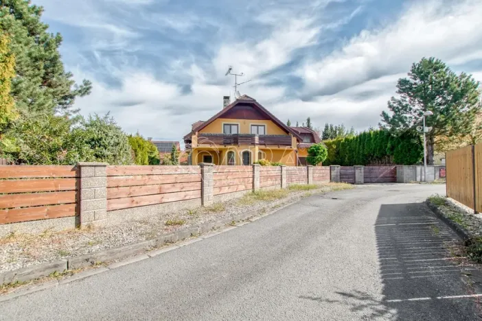 Prodej rodinného domu, Příbor, Pod Haškovcem, 233 m2