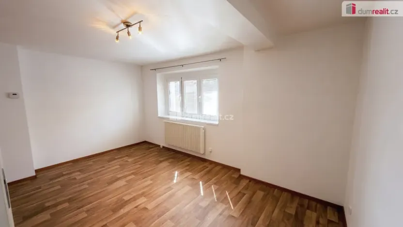 Pronájem bytu 1+1, Kolín - Kolín V, Mlýnská, 40 m2