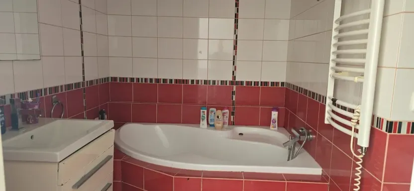 Prodej bytu 3+1, Ústí nad Labem - Mojžíř, Jindřicha Plachty, 77 m2