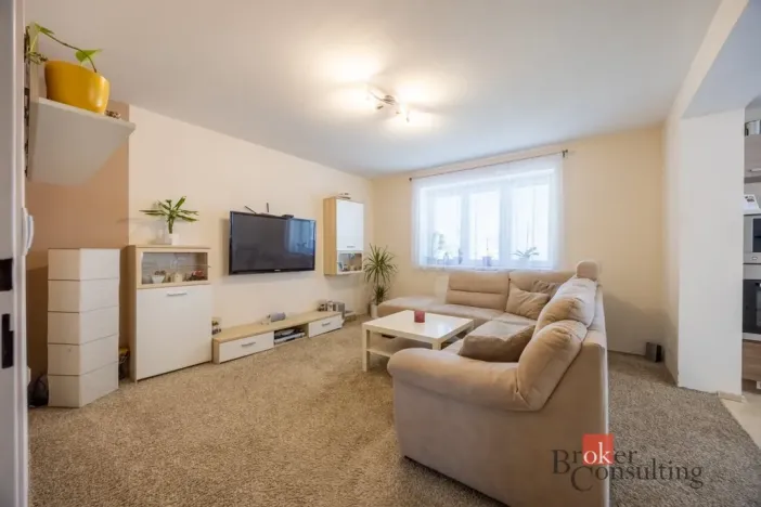 Prodej rodinného domu, Pardubice - Svítkov, Hradčanská, 126 m2