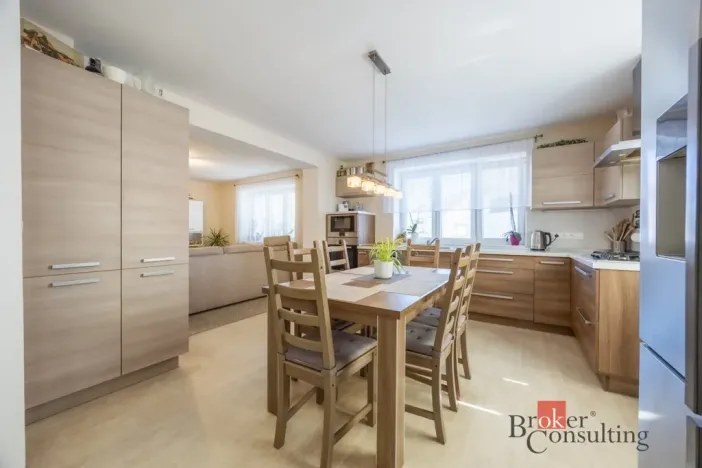 Prodej rodinného domu, Pardubice - Svítkov, Hradčanská, 126 m2