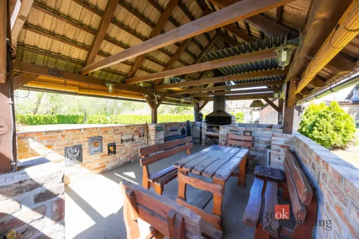 Prodej rodinného domu, Pardubice - Svítkov, Hradčanská, 126 m2