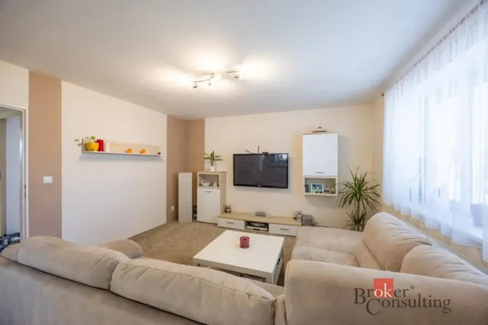 Prodej rodinného domu, Pardubice - Svítkov, Hradčanská, 126 m2