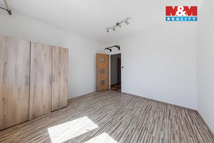 Prodej bytu 3+1, Sokolov, Mánesova, 60 m2