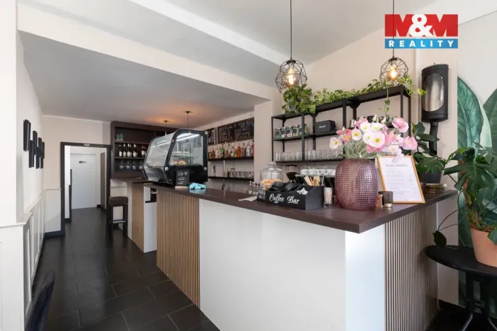 Prodej obchodního prostoru, Ostrava - Poruba, Hlavní třída, 69 m2