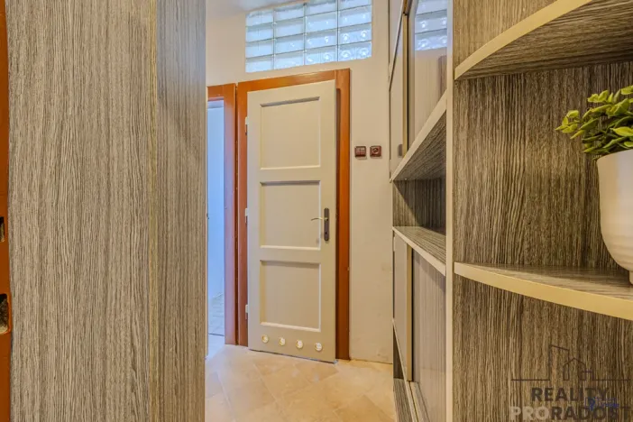 Prodej bytu 3+1, Ostrava, Viktora Huga, 74 m2