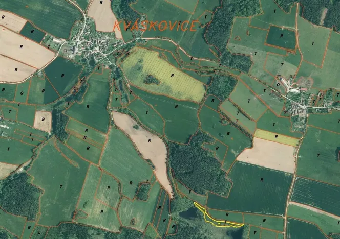 Prodej pole, Kváskovice, 10470 m2