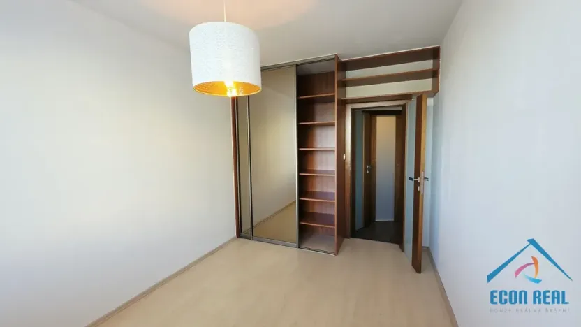 Pronájem bytu 3+1, Praha, Plamínkové, 67 m2