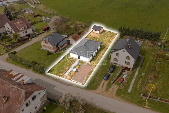 Prodej rodinného domu, Kozárovice, 120 m2