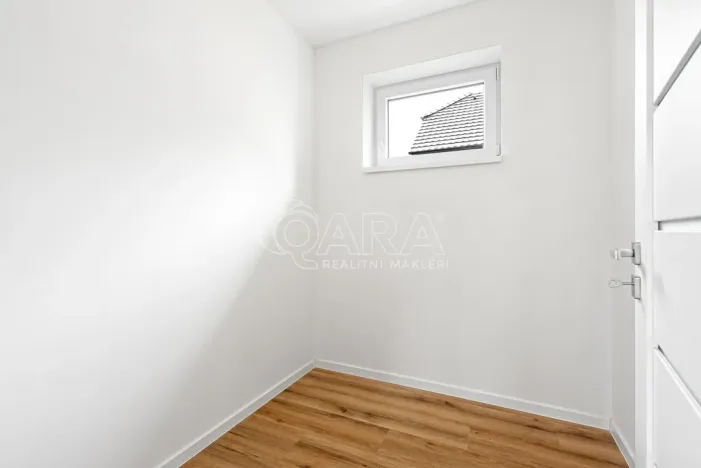 Prodej rodinného domu, Kozárovice, 120 m2