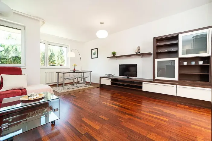 Pronájem bytu 2+kk, Praha - Dubeč, U lipové aleje, 60 m2