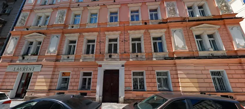 Pronájem bytu 2+kk, Praha - Smíchov, Staropramenná, 40 m2