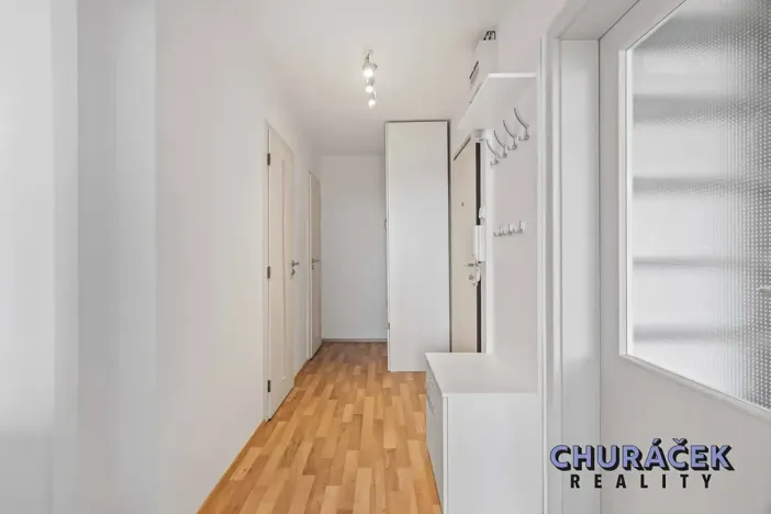 Pronájem bytu 3+kk, Praha - Kamýk, Machuldova, 68 m2