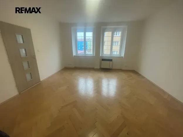 Pronájem bytu 2+kk, Praha - Libeň, U svobodárny, 60 m2
